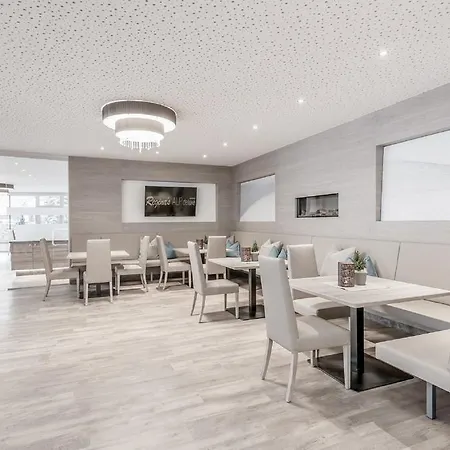 Apartahotel The Deluxe By Regina Sölden