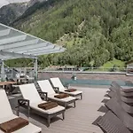 Aparthotel The Deluxe By Regina 4*