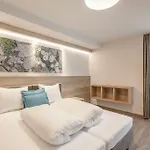 The Deluxe By Regina Appart hôtel