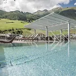 Aparthotel The Deluxe By Regina